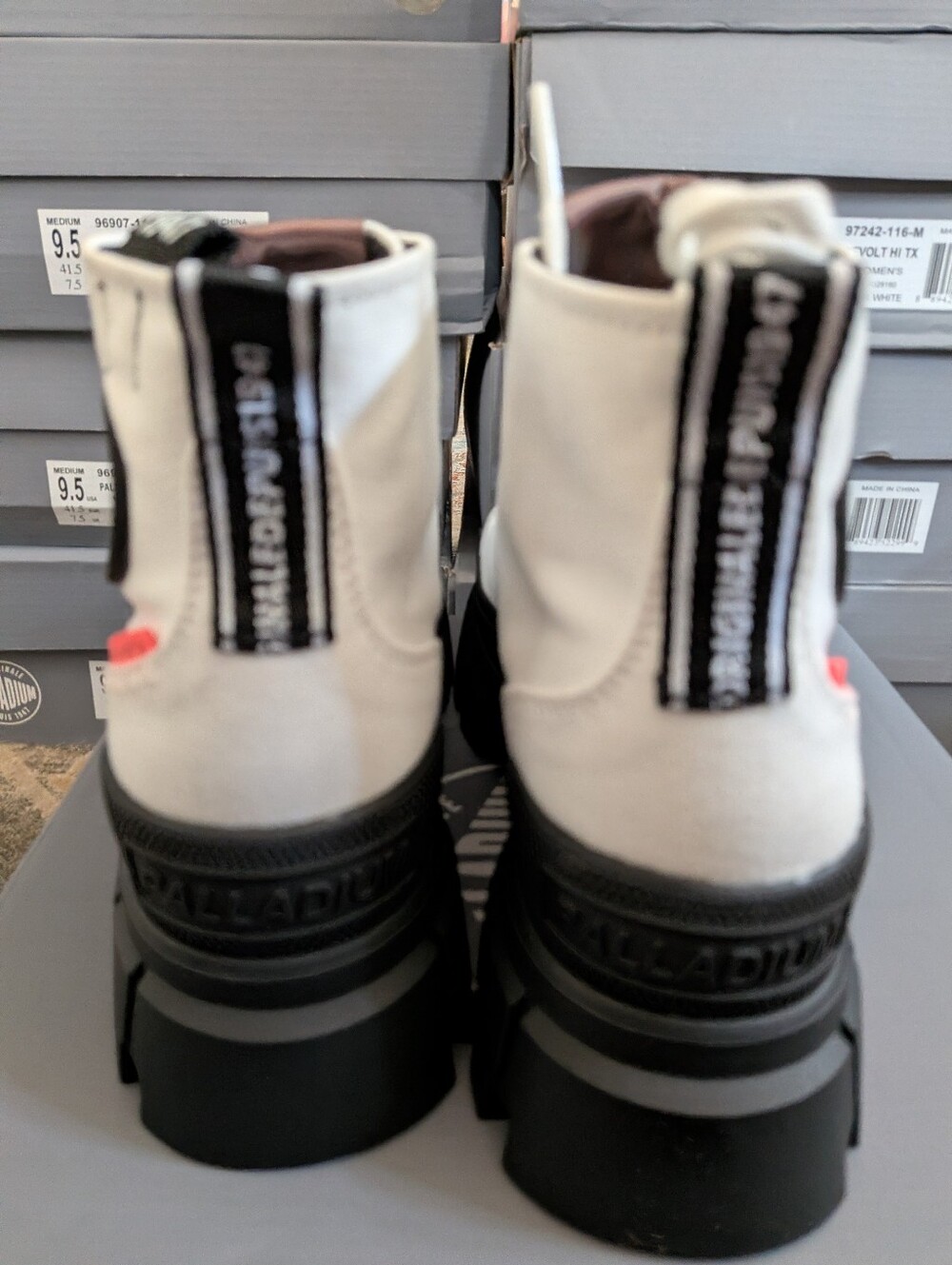 Revolt Hi TX Star White Platform Shoes Women's New By Palladium Various Sizes - Picture 8 of 11